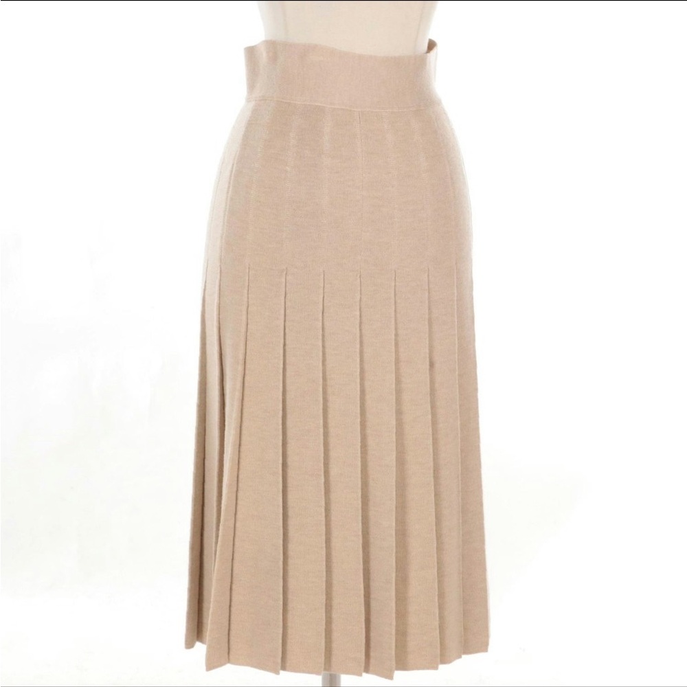 Jean Paul Gaultier Maille Classique Beige Pleated Wool Skirt